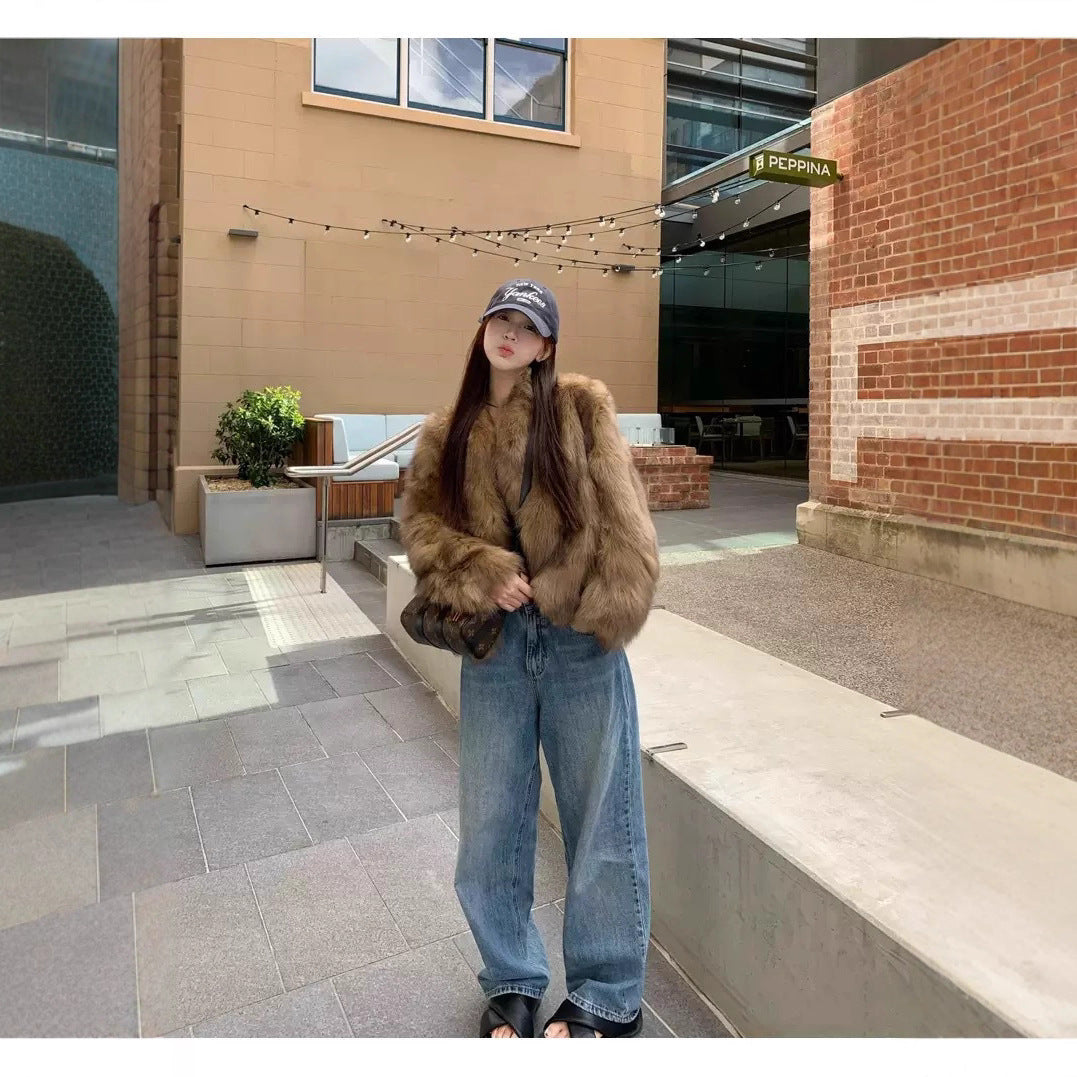 American-style Cropped Eco-friendly Faux Fur Top